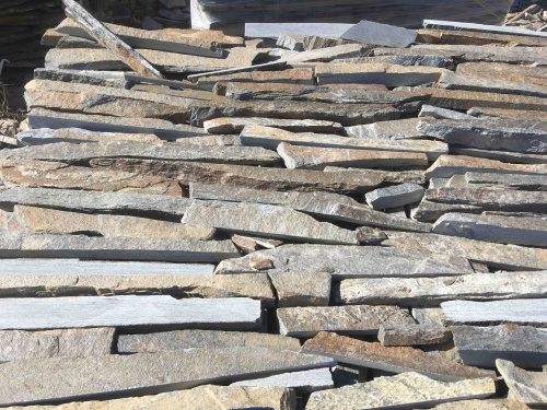 Горбушка златолит мультиколор для облицовки купить в Амурской области