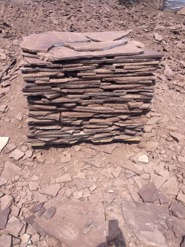 Плитняк лемезит бордовый для цоколя 1,5-2 см купить в Амурской области