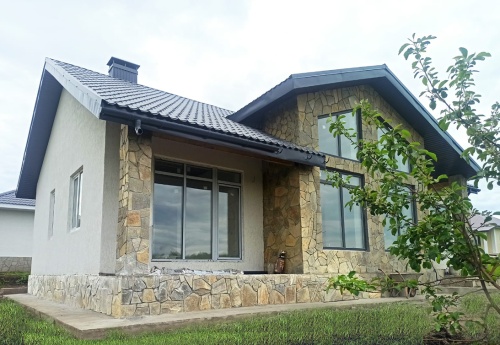 Плитняк златолит Уральский  для фасада купить в Амурской области