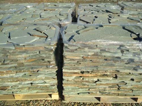 Плитняк златолит зелёный для цоколя, отмостки купить в Амурской области