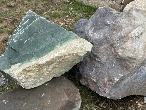 Камни для ландшафтного дизайна зелёные 10-60 килограмм купить в Амурской области