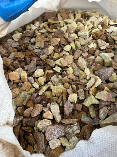 Златолит персиковый декоративная каменная крошка купить в Амурской области