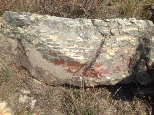 Гигантские зелёные валуны для ландшафтного дизайна весом более 5 тонн купить в Амурской области