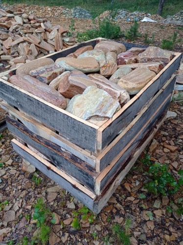 Златолит жёлтый, жёлто-зелёный глыбки и валуны для ланшафтного дизайна купить в Амурской области