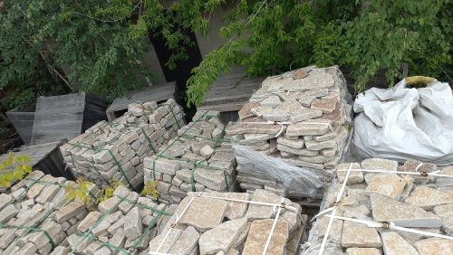 Гранитный плитняк галтованный для парковки купить в Амурской области