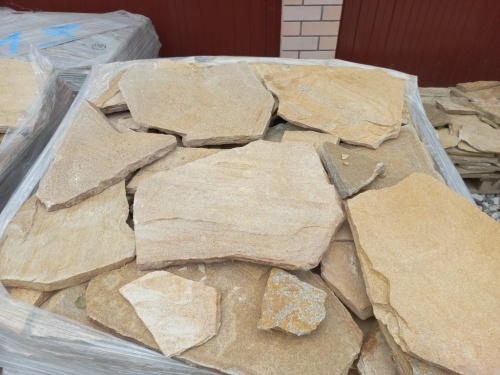 плитняк золотистый для облицовки